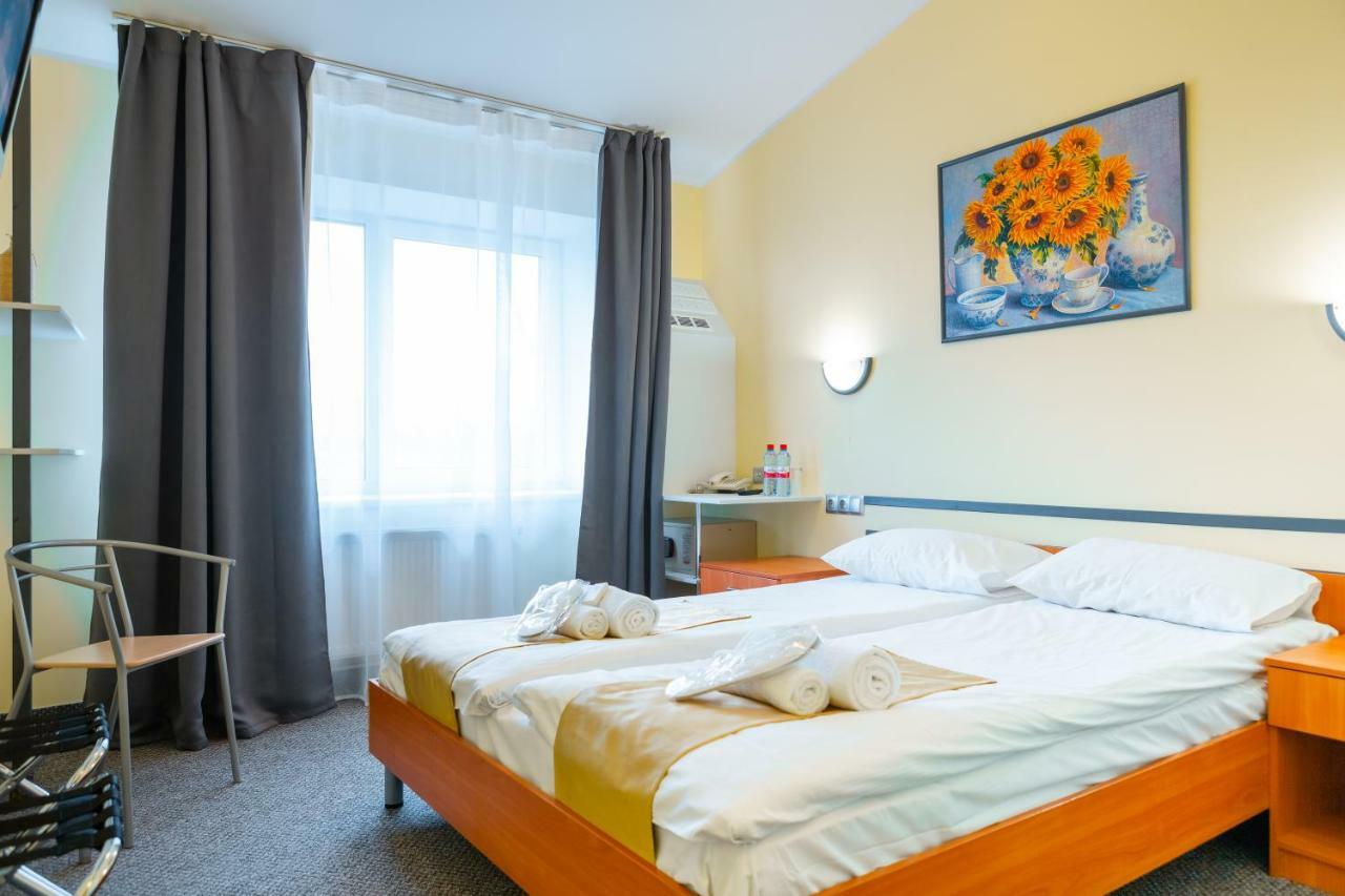 Tomo Free Parking 3* Рига